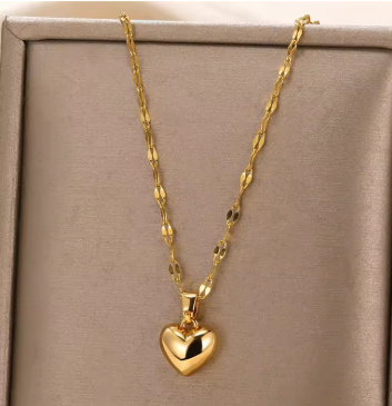 Trendy Heart Pendant Necklace