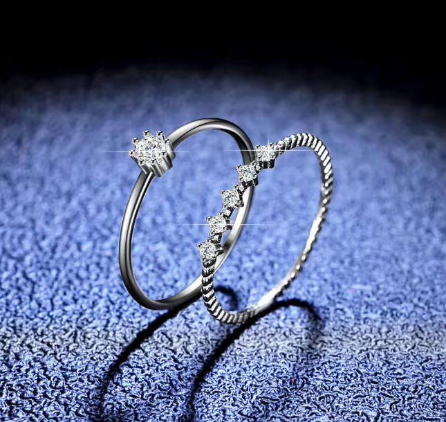 Moissanite 18K Gold VVS1 Diamond Ring