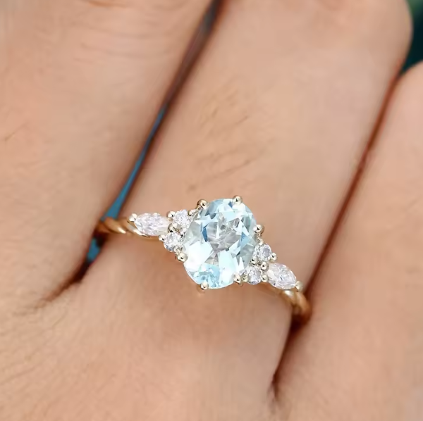 Elegant Round CZ Ring