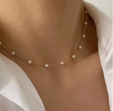 GothicPearl Collar