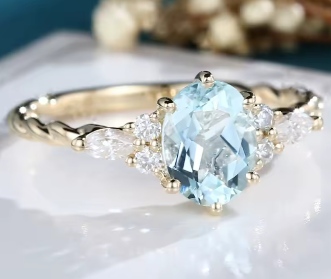 Elegant Round CZ Ring