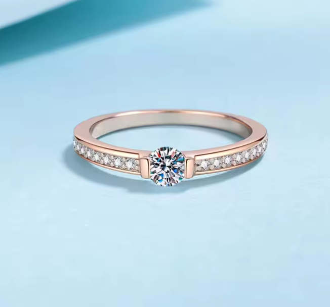 Tizzy 0.3CT Moissanite Eternity Ring