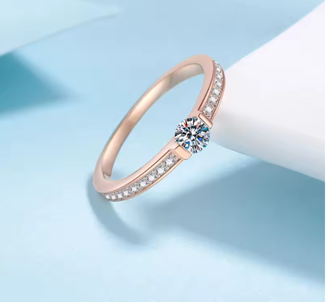 Tizzy 0.3CT Moissanite Eternity Ring