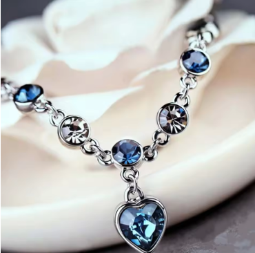 Silver Lucky Heart Crystal Bracelet