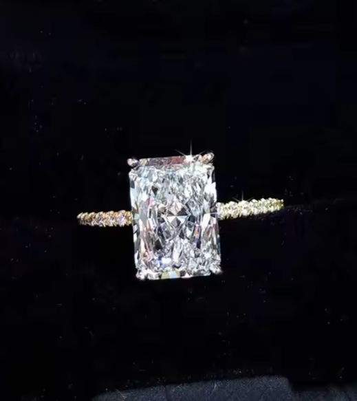 Moissanite Oval Ring Silver