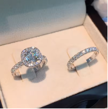 2pcs Luxury AAA Zircon Wedding Ring Set