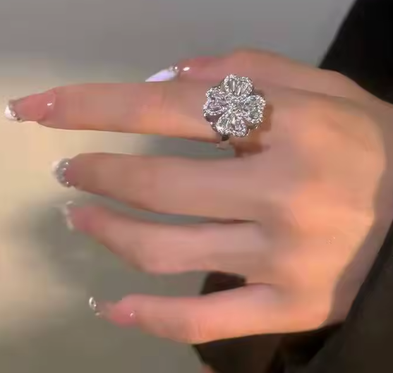 High-End Flower Open Ring