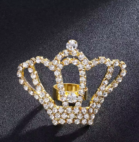 Luxury Crystal Crown Ring