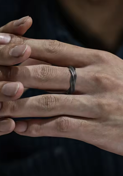 Vox Mobius Twisted Stainless Steel Ring