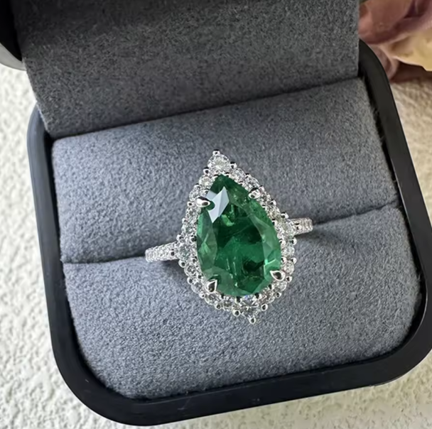 Wong Rain 925 Pear Emerald Ring