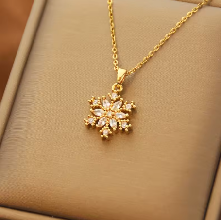 Gold Plated Maple Snowflake Chain