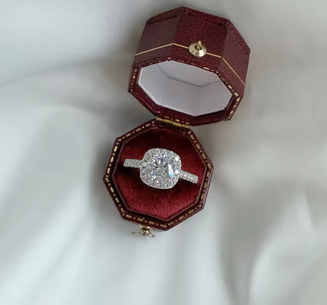 Moissanite Silver Square/Round Ring