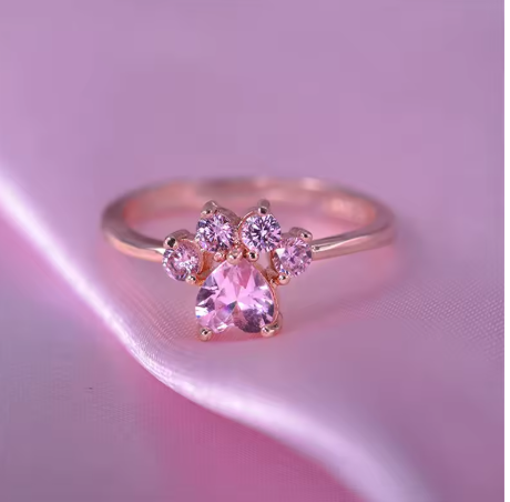 Paw Zircon Ring