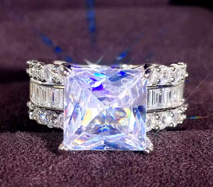 Zirconia Amethyst STONE RING