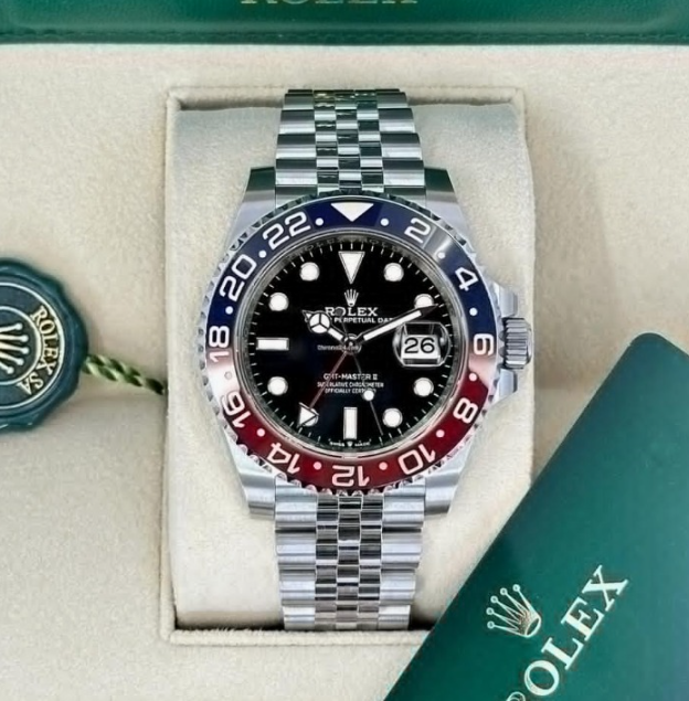 Sugess GMT Diving Watch of Men Automatic Mechanical Waterproof