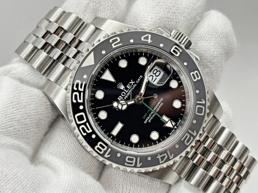 Sugess GMT Diving Watch of Men Automatic Mechanical Waterproof