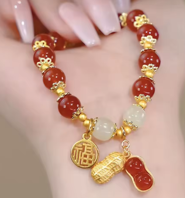 Elegant Green Jade Style Bracelet