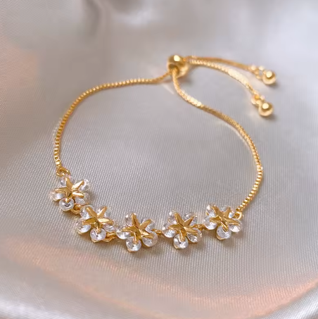 Gold Rhinestone Star Flower Bracelet